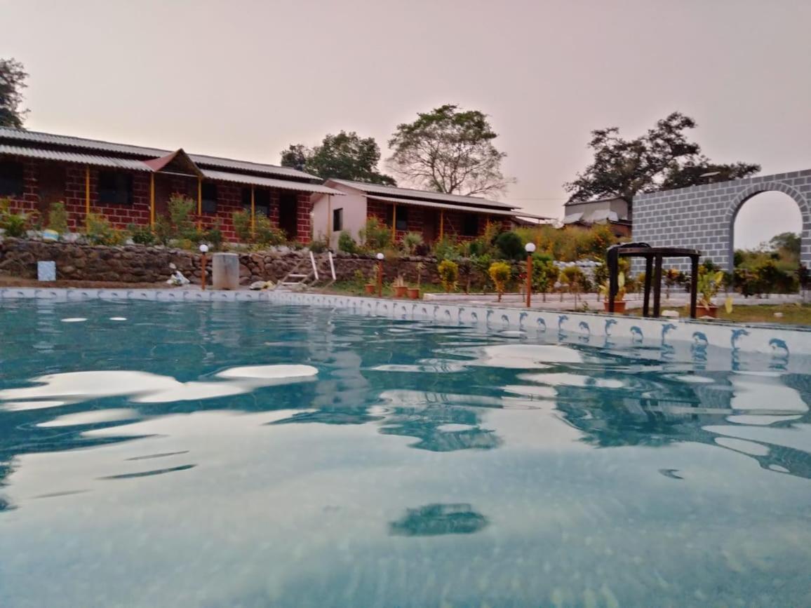 Sahyadri Hill Farm Hotel Jambrung Luaran gambar